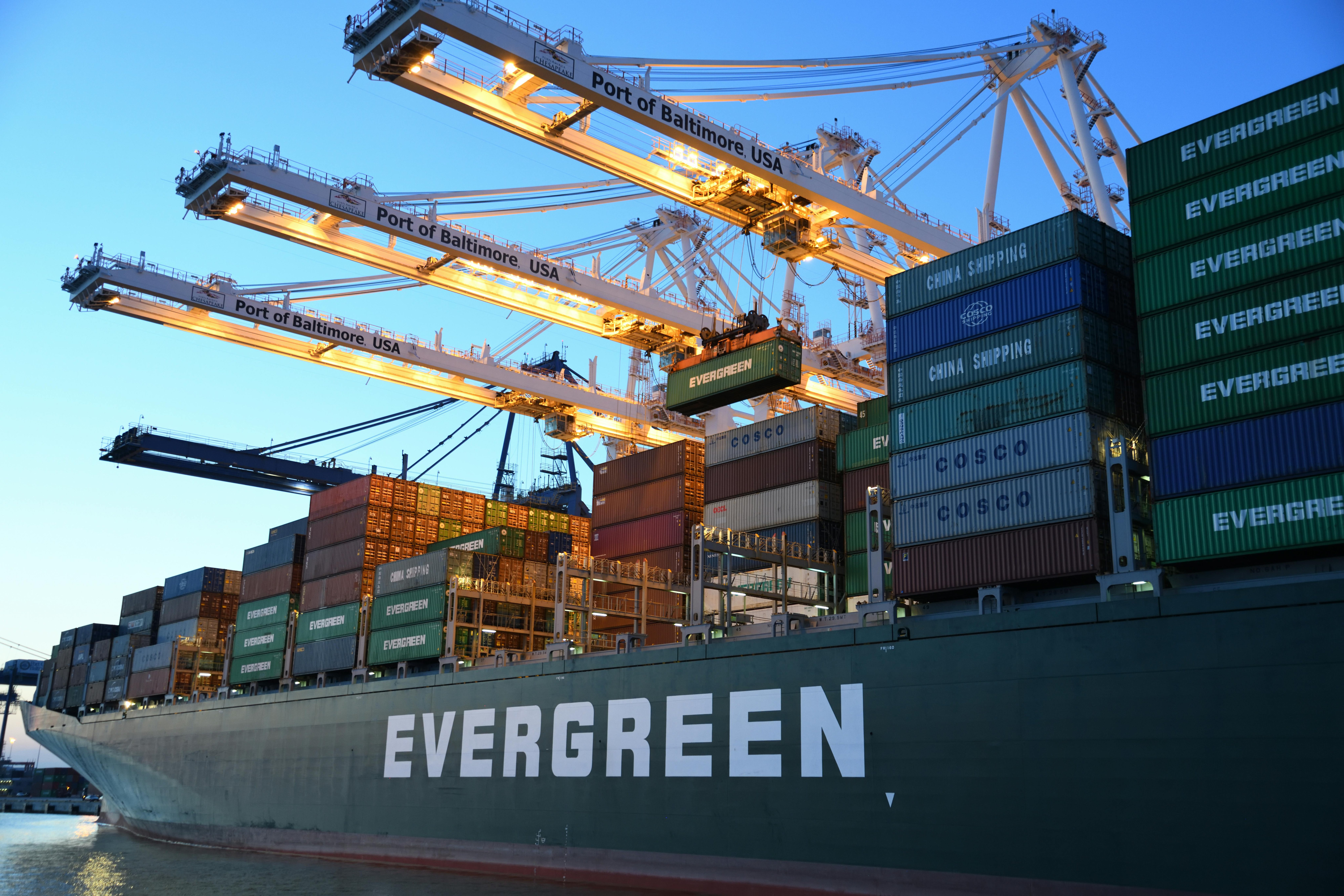 Express Shipping global operations
